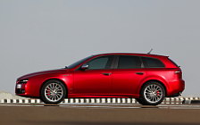 Wallpapers Alfa Romeo 159 Sportwagon 2009