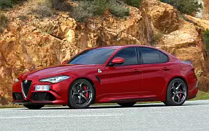 Cars wallpapers Alfa Romeo Giulia Quadrifoglio - 2016