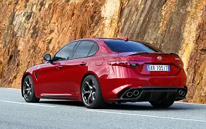 Cars wallpapers Alfa Romeo Giulia Quadrifoglio - 2016