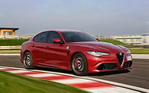 Cars wallpapers Alfa Romeo Giulia Quadrifoglio - 2016