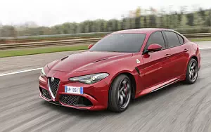 Cars wallpapers Alfa Romeo Giulia Quadrifoglio - 2016