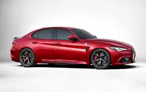 Cars wallpapers Alfa Romeo Giulia Quadrifoglio - 2016