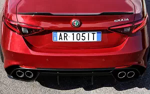 Cars wallpapers Alfa Romeo Giulia Quadrifoglio - 2016