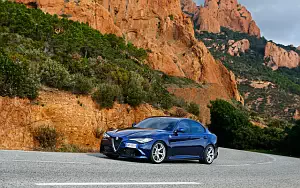 Cars wallpapers Alfa Romeo Giulia Quadrifoglio - 2016