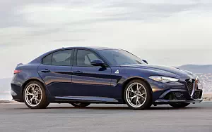 Cars wallpapers Alfa Romeo Giulia Quadrifoglio - 2016