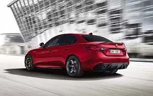 Cars wallpapers Alfa Romeo Giulia Veloce Ti Q4 - 2018