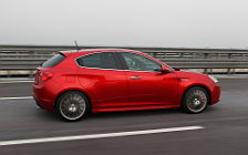 Cars wallpapers Alfa Romeo Giulietta - 2010