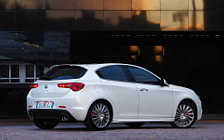 Cars wallpapers Alfa Romeo Giulietta - 2010