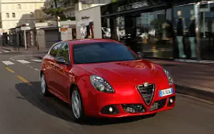 Cars wallpapers Alfa Romeo Giulietta Quadrifoglio Verde - 2014