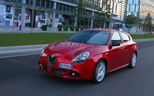 Cars wallpapers Alfa Romeo Giulietta Quadrifoglio Verde - 2014