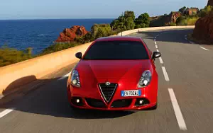 Cars wallpapers Alfa Romeo Giulietta Quadrifoglio Verde - 2014