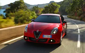 Cars wallpapers Alfa Romeo Giulietta Quadrifoglio Verde - 2014