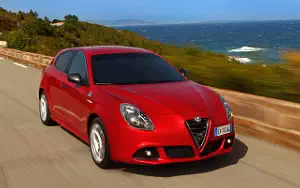 Cars wallpapers Alfa Romeo Giulietta Quadrifoglio Verde - 2014