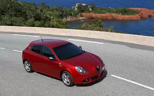 Cars wallpapers Alfa Romeo Giulietta Quadrifoglio Verde - 2014