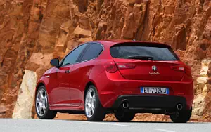 Cars wallpapers Alfa Romeo Giulietta Quadrifoglio Verde - 2014