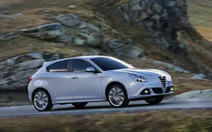 Cars wallpapers Alfa Romeo Giulietta - 2014