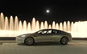 Cars wallpapers Aston Martin Rapide (Silver Blonde) - 2010