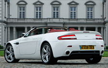 Cars wallpapers Aston Martin V8 Vantage Roadster Stratus White - 2008