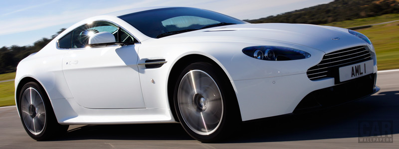 Cars wallpapers Aston Martin V8 Vantage S Stratus White - 2011 - Car wallpapers