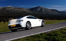 Cars wallpapers Aston Martin V8 Vantage S Stratus White - 2011