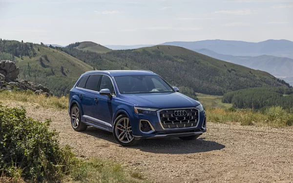 Cars wallpapers Audi SQ7 TFSI (Ascari Blue Metallic) US-spec - 2025