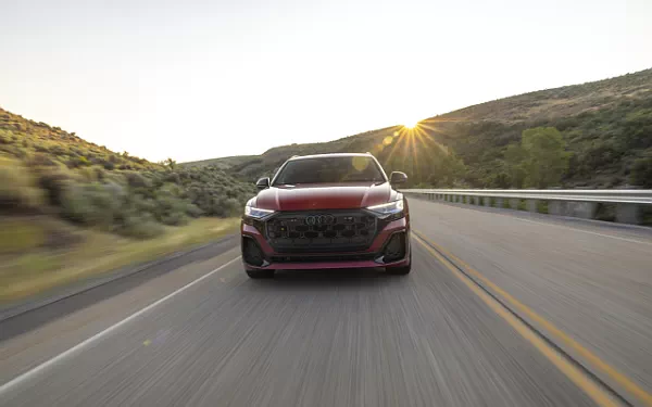 Cars wallpapers Audi SQ8 TFSI quattro (Chili Red Metallic) US-spec - 2025