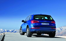 Cars wallpapers Audi Q5 - 2008