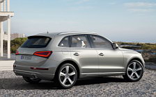 Cars wallpapers Audi Q5 - 2012