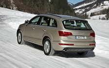 Cars wallpapers Audi Q7 - 2010