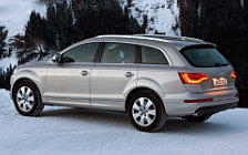 Cars wallpapers Audi Q7 - 2010