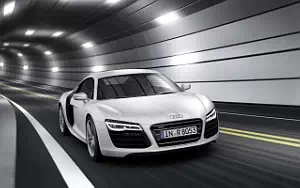 Cars wallpapers Audi R8 V10 - 2012