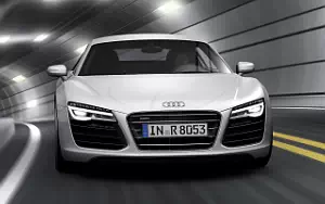 Cars wallpapers Audi R8 V10 - 2012