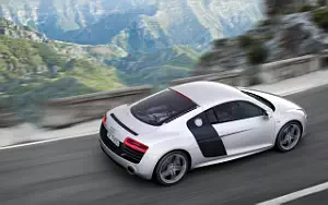 Cars wallpapers Audi R8 V10 - 2012