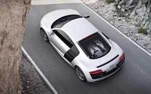 Cars wallpapers Audi R8 V10 - 2012