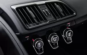 Cars wallpapers Audi R8 V10 plus - 2009