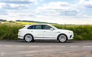 Cars wallpapers Bentley Bentayga Hybrid First Edition (Ghost White) UK-spec - 2021