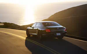 Cars wallpapers Bentley Flying Spur Hybrid (British Racing Green) US-spec - 2022