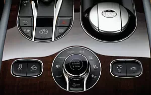 Cars wallpapers Bentley Bentayga - 2009