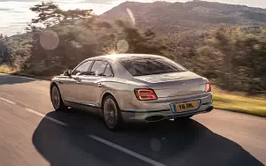 Cars wallpapers Bentley Flying Spur Blackline (White Sand) - 2019