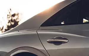 Cars wallpapers Bentley Flying Spur Blackline (White Sand) - 2019