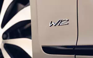 Cars wallpapers Bentley Flying Spur Blackline (White Sand) - 2019