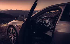 Cars wallpapers Bentley Flying Spur Blackline (White Sand) - 2019