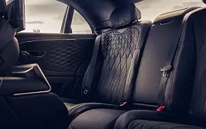 Cars wallpapers Bentley Flying Spur Blackline (White Sand) - 2019