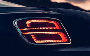 Cars wallpapers Bentley Flying Spur (Dark Sapphire) - 2019
