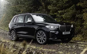 Cars wallpapers BMW X7 M50d UK-spec - 2019