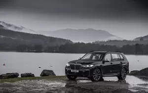 Cars wallpapers BMW X7 M50d UK-spec - 2019