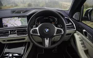 Cars wallpapers BMW X7 M50d UK-spec - 2019