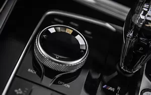 Cars wallpapers BMW X7 M50d UK-spec - 2019