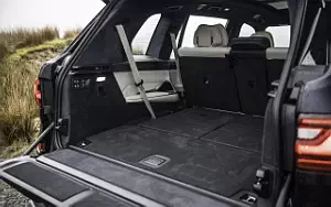 Cars wallpapers BMW X7 M50d UK-spec - 2019