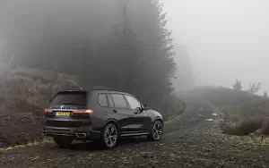 Cars wallpapers BMW X7 xDrive30d M Sport UK-spec - 2019